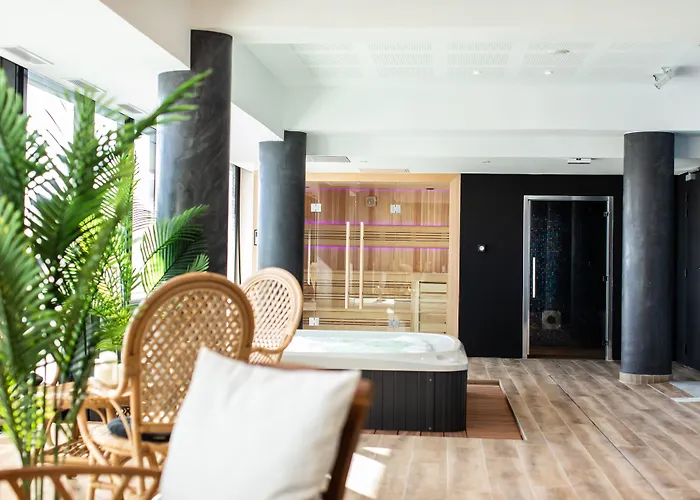 Le Barracuda & Spa, Pieds Dans L'Eau, Vue Mer, Espace Bien-Etre Offert Brest photo